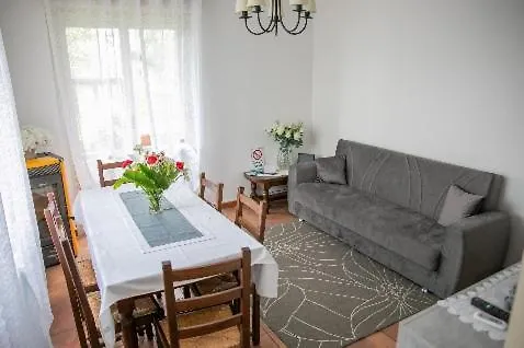 Stili House Panoramic View דירה